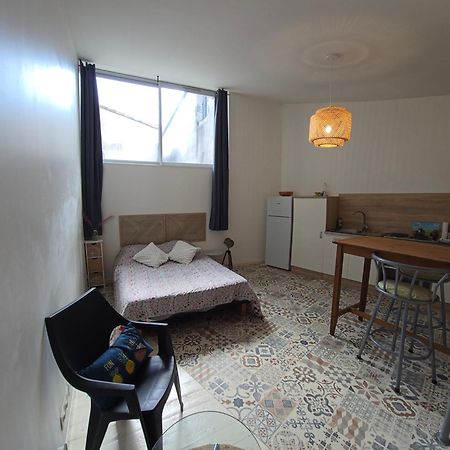 Appartement En Duplex Viviers Exteriér fotografie